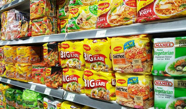 Tips Memilih Makanan Instan yang Aman
