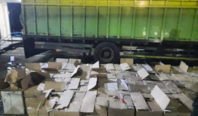 Modus Baru, Bea Cukai Kudus Amankan 1.588 Paket Rokok Ilegal melalui Jasa Pengiriman