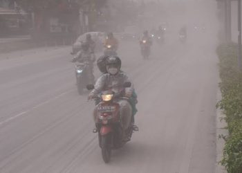 Gunung Merapi Gugurkan Awan Panas, Berikut Wilayah yang Terdampak Hujan Abu