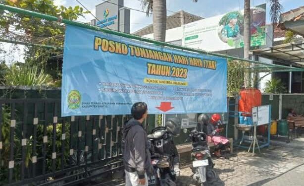 Disnaker Semarang Buka Posko Aduan THR