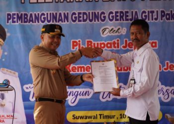 Hadiri Peletakan Batu Pertama GITJ di Suwawal, Pj Bupati: Kita Harus Jaga Kondusifitas Wilayah