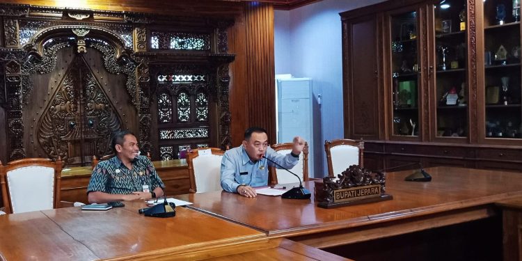 Jalan Rusak Ruas Keling-Bumiharjo Banyak Dikeluhkan Warga, Pj Bupati: Diupayakan Tahun Ini