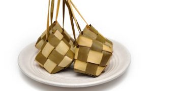 Sejarah Ketupat dan Makna Filosofisnya