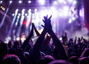 WHO Terapkan Standar Hearing Loss Baru untuk Konser Musik