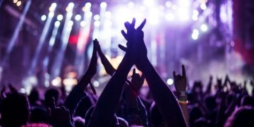 WHO Terapkan Standar Hearing Loss Baru untuk Konser Musik