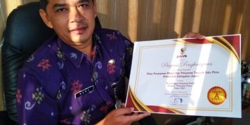 DPMPTSP Jepara Raih Penghargaan Pelayanan Prima (A)