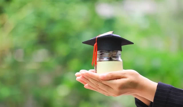 Syarat Pendaftaran dan Keuntungan Beasiswa BUD IPB University