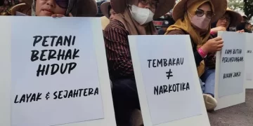 Aksi Petani Tembakau Tolak RUU Kesehatan Pasal 154: Tembakau Tidak Sama dengan Narkotika!