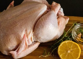 Harga Daging Ayam Tembus Rp 50 Ribu, Ini Penyebabnya!