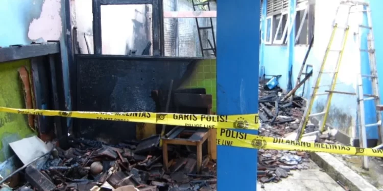 Nekat Bakar Sekolahnya, Seorang Siswa SMPN 2 Pringsurat Temanggung Diamankan Polisi