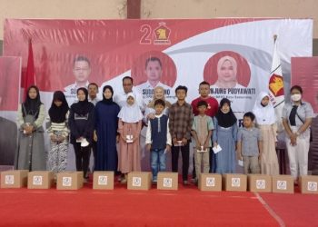 Peduli Sosial, Mbak Tunjung Berikan Santunan Anak Yatim di Gajahmungkur Semarang