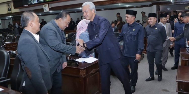 Akhir Masa Jabatan Gubernur Jateng Diumumkan Hari Ini