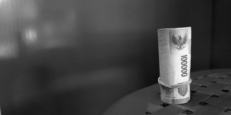 Pagi Ini Rupiah Melemah, Manufaktur China Pengaruhi Mata Uang Kawasan Asia