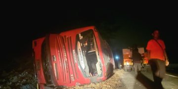 Kecelakaan di Tol Ungaran, Libatkan Bus Agra Mas dan Sebuah Truk