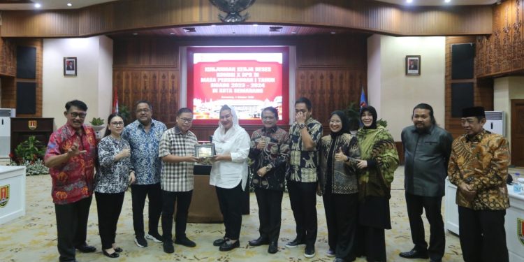 Mbak Ita Minta Ada Pembukaan PPPK Pustakawan di Semarang