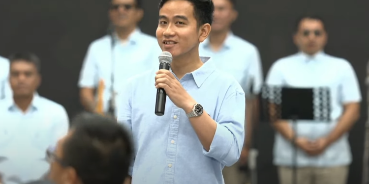 Masih Berstatus Kader PDIP, Gibran Daftar ke KPU Bareng Prabowo Hari Ini