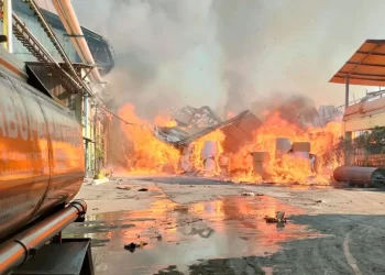 Pabrik Pura Kudus Terbakar, 4.000 Meter Persegi Kertas Siap Jual Ludes