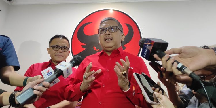 PDIP Tanggapi Kabar Gibran Jadi Cawapres Prabowo