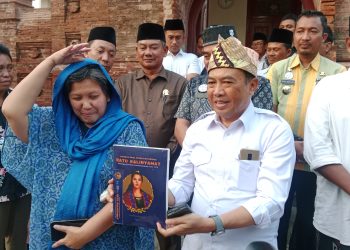 6 Tokoh Dianugerahi Gelar Pahlawan Nasional Hari Ini, Salah Satunya Ada Ratu Kalinyamat dari Jepara Jawa Tengah