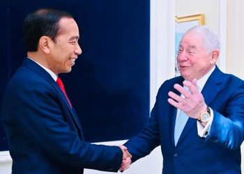 Jokowi Perpanjang Izin Tambang Freeport Hingga 20 Tahun