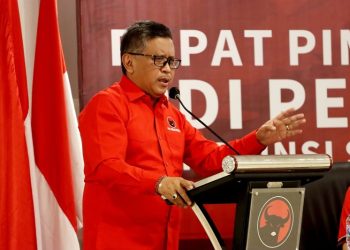 Anwar Usman Dicopot dari Ketua MK Akibat Langgar Etik, Sekjen PDIP Pertanyakan Keabsahan Gibran Jadi Cawapres