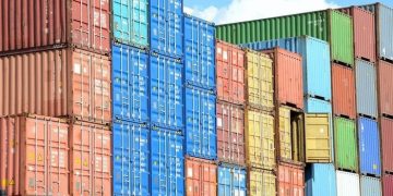 Akibat Kebijakan Baru, Puluhan Kontainer Barang Kiriman PMI Tertahan di Bea Cukai Semarang