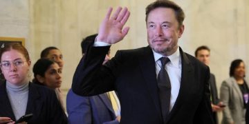 Para Pengusaha Teknologi Minta Pengembangan AI Dihentikan Sementara