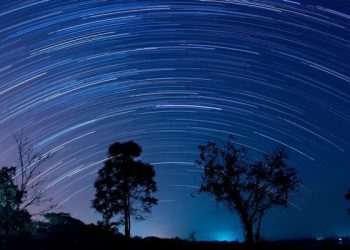 Puncak Hujan Meteor Terjadi di November Ini, Masyarakat Indonesia Bisa Melihat Secara Langsung