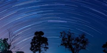 Puncak Hujan Meteor Terjadi di November Ini, Masyarakat Indonesia Bisa Melihat Secara Langsung