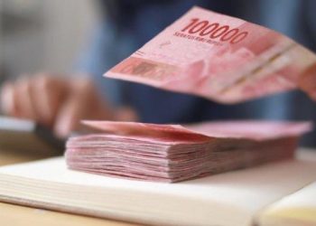 Kado Tahun Baru 2024, Jokowi Naikkan Gaji PNS hingga 8%