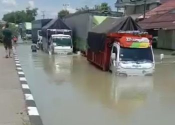 Sungai Wulan Jebol, Jalur Pantura Demak-Kudus Lumpuh