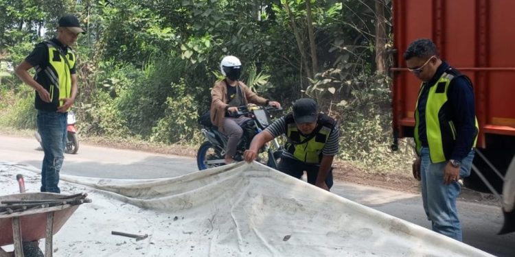 1,7 KM Jalan Lingkar Temanggung Siap Dibeton