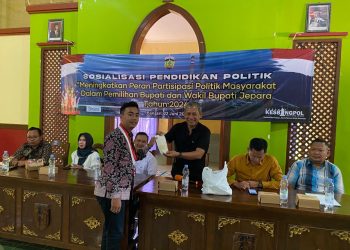 Gandeng Kesbangpol, Junarso Gelar Sosialisasi Pendidikan Politik di Jepara