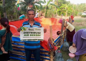 Bantu Warga Kekeringan, Lazis Jateng Target Salurkan 2 Juta Liter Air Bersih