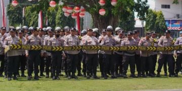 Ratusan Personel Gabungan Disiagakan Amankan Aksi Demo Mahasiswa di Surakarta
