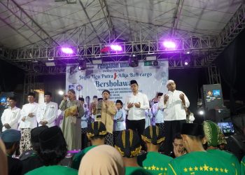 Abah Santri Dzikrillah Bersama Masyarakat Batealit Doakan Mas Wiwit Sukses Menangkan Pilkada Jepara