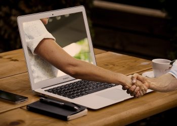 Tips Menghindari Tawaran Pinjol Ilegal melalui Nomor HP