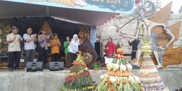 Peringati Hari Pangan Sedunia, Paroki Kevikepan Kedu Gelar Kirab Budaya