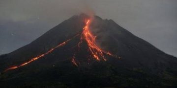 Gunung Merapi Sudah Luncurkan 21 Kali Guguran Lava Hari Ini