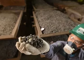 Nilai Ekspor Hilirisasi Nikel Lebihi Batu Bara