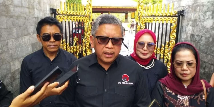 Kabar Pertemuan Megawati-Prabowo, Sekjen PDIP: Semoga Sebelum Pelantikan 20 Oktober