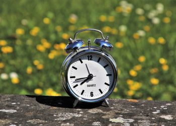 Peneliti: Di Masa Depan, Satu Hari Akan Jadi 25 Jam