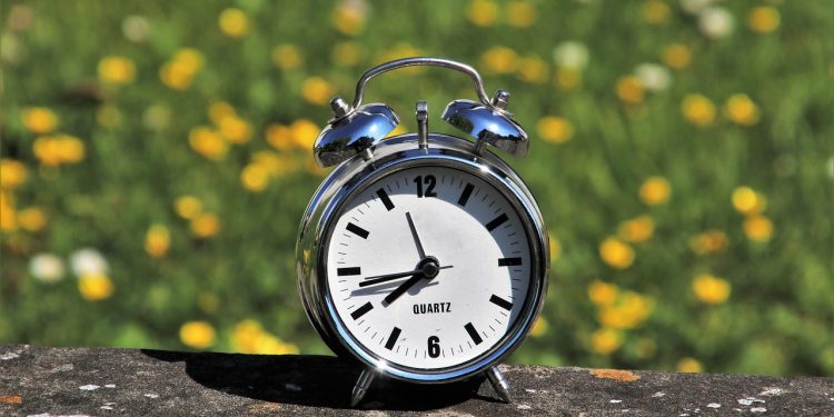 Peneliti: Di Masa Depan, Satu Hari Akan Jadi 25 Jam