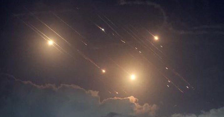 Iran Luncurkan Ratusan Rudal ke Israel, Negara-negara Ini Disinyalir Jadi Pemasok Senjata