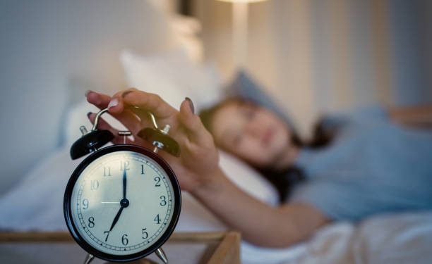 Kaum Rebahan Patut Waspada, Tidur Terlalu Lama Bikin Mati Cepat!