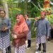 Masyarakat Ngargoretno di Magelang Lakukan Tradisi “Kawin Bambu”