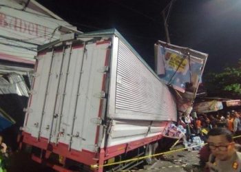 Hantam Banyak Bangunan, Berikut Fakta-fakta Kecelakaan Beruntun di Ngaliyan Akibat Truk Rem Blong
