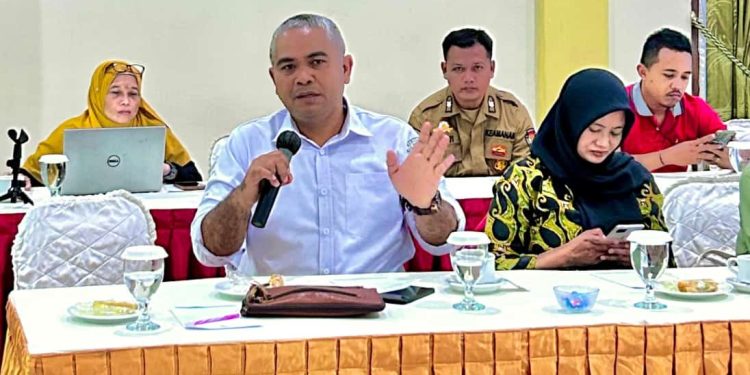 Masuki Masa Tenang Pilkada 2024, Bawaslu Magelang Imbau KPU Bersihkan APK