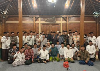 Gus Shohib: Paslon Mawar Sosok yang Peduli Pendidikan Pesantren