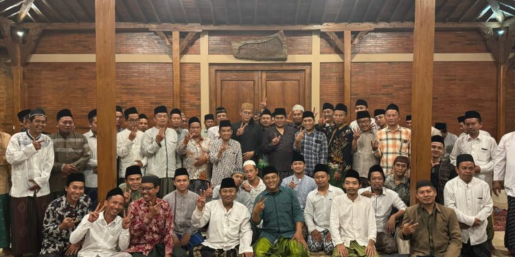 Gus Shohib: Paslon Mawar Sosok yang Peduli Pendidikan Pesantren